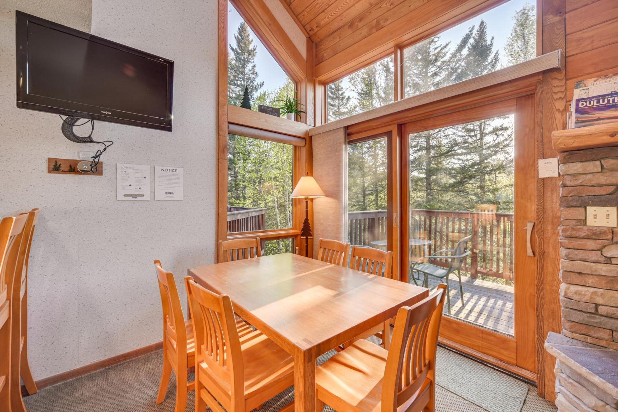 Cozy Alpine Escape Ski-Inandout At Lutsen Mtns Esterno foto